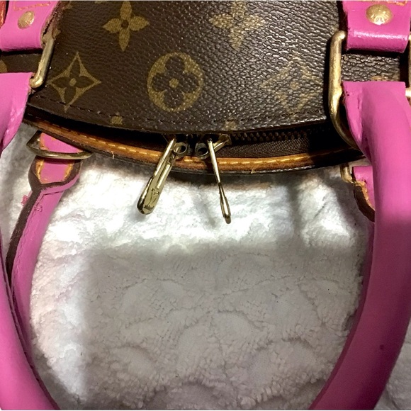 Louis Vuitton Ellipse MM Monogrammed Bag - Picture 8 of 15
